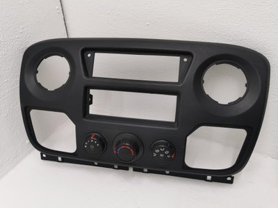 Панель обдув решітка renault master iii 682600025r фото №1