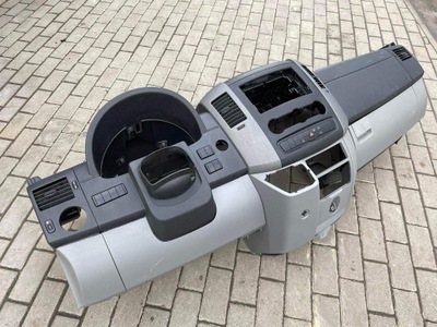 Vw crafter консоль панель приладів eu. фото №1