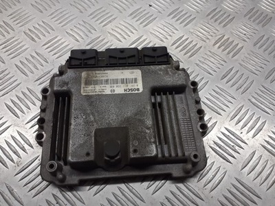 Блок управления двигателя scenic ii 1.9 dci 8200310863 фото №1