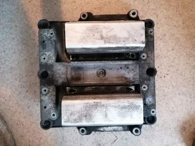 Блок керування двигуна dc1215 1874472 scania r фото №1