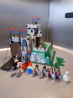 LEGO Castle 6081 King's Mountain Fortress