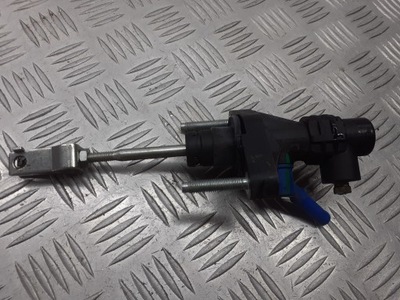 Помпа сцепления toyota avensis t25 2.2 d-cat фото №1