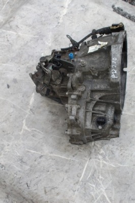 Коробка передач передач механічна nissan primera 2.2d фото №1