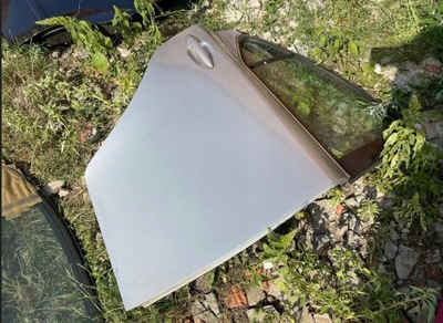 Двері lexus is ii правий задня 1g1 фото №1