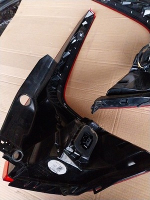 Volvo xc60 ii lift лампа задняя фото №1