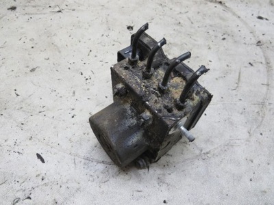 Насос abs subaru xv 2265106452 026556058 фото №1