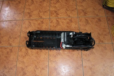 Opel astra k корпус аккумулятор оригинал фото №1