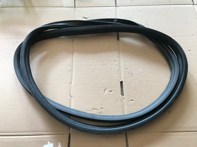 Hyundai i10 ii 13- 2013- прокладка крышки багажника фото №1