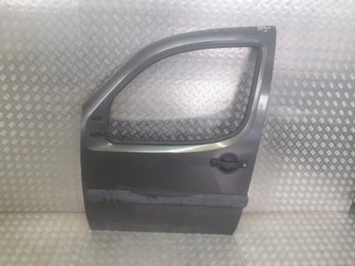 Двері правий перед fiat doblo 632 фото №1