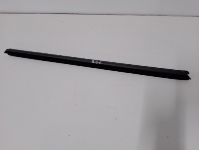 Молдинг дверь стекло внутренняя a1 8x 8x4 задняя правый audi 8x4839480a фото №1