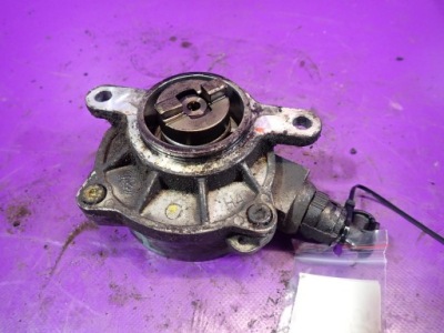 Renault master ii 97-03 2,2 dci вакуум насос 8200102535 фото №1