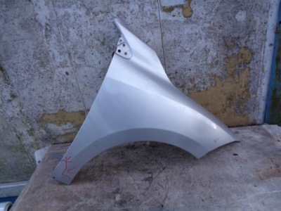 Крило передній правий renault megane 3 3 фото №1