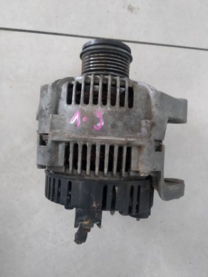 Генератор renault volvo 1.9 7700106501 фото №1