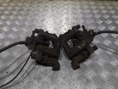 Супорт гальмівний правий задня mercedes glk x204 lift фото №1