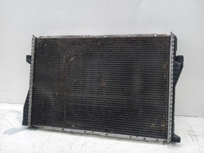 Радіатор води bmw 5 e39 520 2.2 фото №1