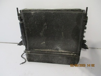 Радіатор радіатор range rover sport 3,0d фото №1