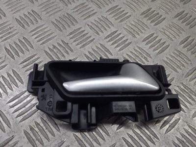 Ручка ліва передня внутрішня peugeot 308 ii 1.6 hdi 98000001 фото №1