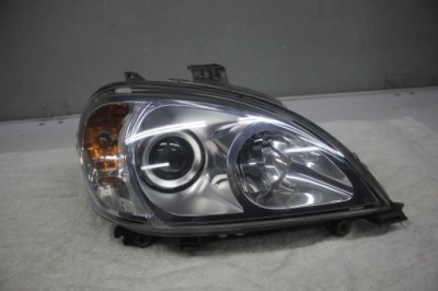 Лампа правая правый передняя перед mercedes ml 163 lift ксенон фото №1