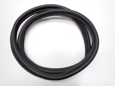 Прокладка крышки задняя багажника dacia duster ii 24r фото №1