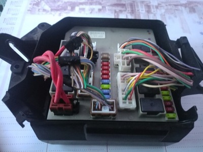 Модуль uch 674658b renault clio iii modus iii фото №1