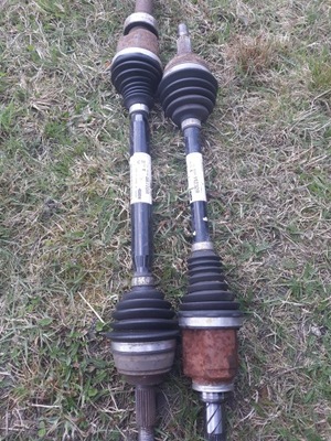 Renault zoe привідний вал права 16-19r фото №1