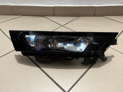 Skoda rapid lift 5ja лампа протитуманна фара правий фото №1