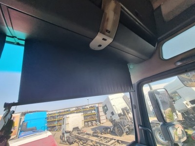 Шторка сонцезахисна електрична права man tga фото №1