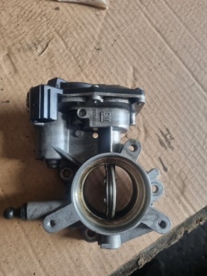 Дросельна заслінка opel insignia 2.0 ctdi 55564154 фото №1
