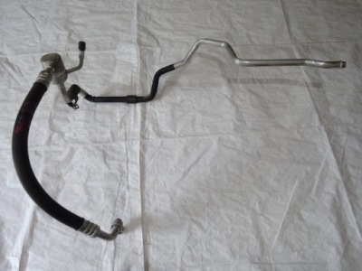 Патрубок шланг кондиціонера seat toledo ii 2 2.3 v5 фото №1