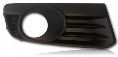 Suzuki splash 07-12 заглушка протитуманної фари правий з otw. фото №1