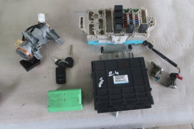 Mitsubishi outlander i бортовой компьютер набор иммобилайзер стартовый 2.4 b 03-07r фото №1