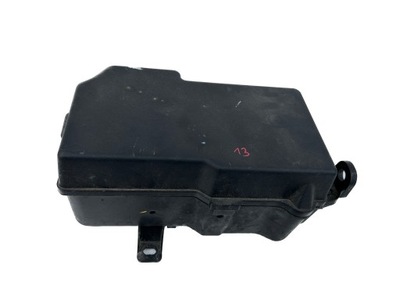 # CUERPO CAJAS FUSIBLES DODGE DART 12-16  