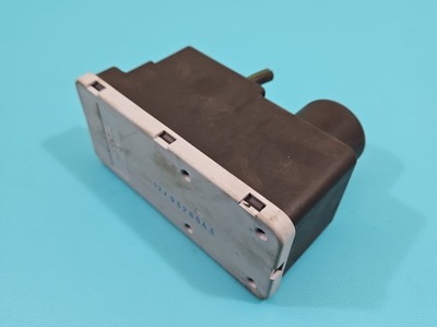 Помпа центрального замка vw golf iii 1h0962257 фото №1