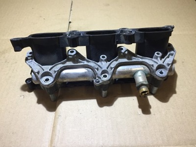 Q5 3.2 fsi колектор всмоктуючий молдинг правий 06e133110s фото №1