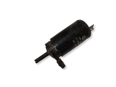 Помпа розпилювача скло передньої vw transporter t4 171955651 nr152 фото №1