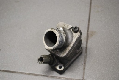 Корпус термостата volvo 2.4d 8636954 фото №1