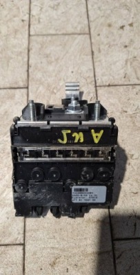 Клемма rozdielacz тока предохранитель renault austral 403888090r фото №1