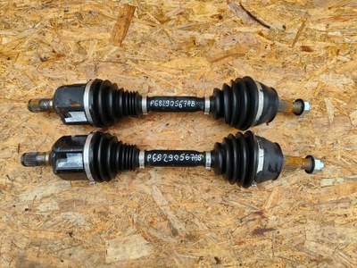 Привідний вал półośka ліва права jeep compass ii 2.0 mjd p68290567ab фото №1