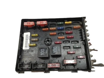 Коробка предохранителей volkswagen passat b6 фото №1