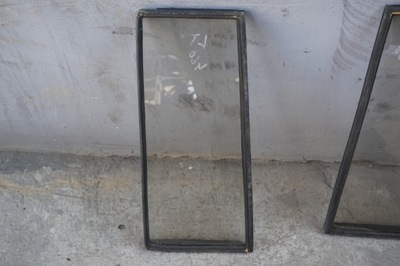 Nissan patrol стекло боковая дверь левый задняя gr y60 фото №1