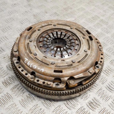 Volkswagen passat b7 2011 зчеплення / комплект фото №1