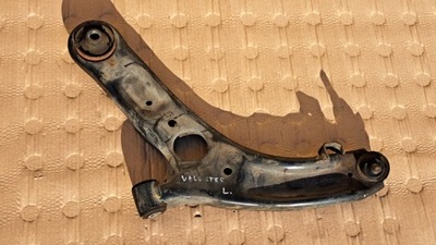 Hyundai veloster - важіль лівий фото №1