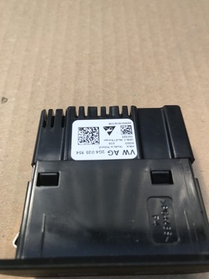 Роз'єм port usb vw polo 2g 17- 2g6035954 фото №1