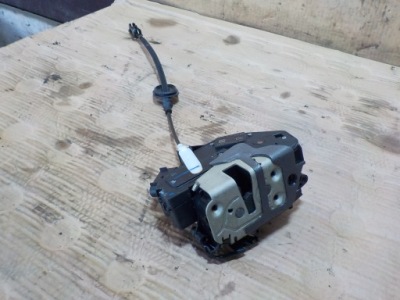 Fiesta mk7fl vii 1.2b замок p. передние дверь 4pin фото №1