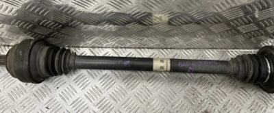 Привідний вал лівий/правий задній mercedes w205 w213 amg a2053500914 фото №1