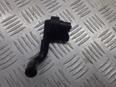 Клапан вакуумa audi a2 1.4 036103175c фото №1