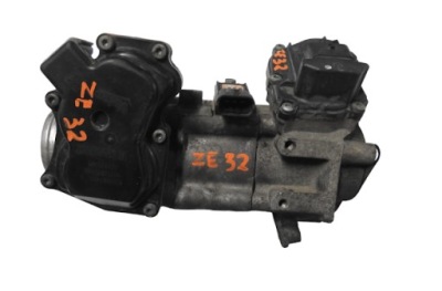 Ze32 клапан egr renualt master 2.3 dci 147105543r 8200987453 8200685363 фото №1