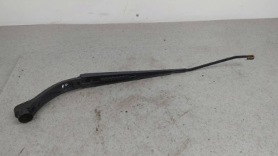 Рычаг дворники правое subaru legacy v 2.0d 150km ee20z фото №1