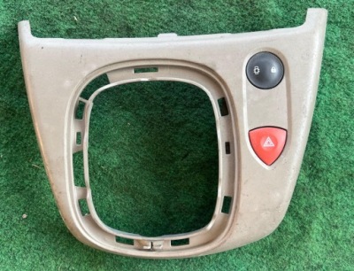 Рамка чохол важеля перемикання передач renault scenic ii 1.9 dci 8200231906 фото №1