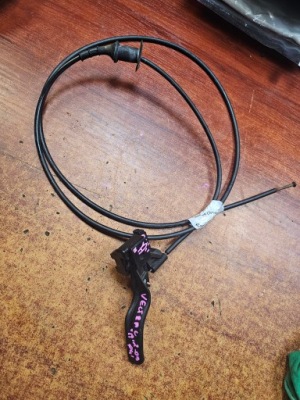 Ручка трос открывания капот opel vectra c 2.0b 04' фото №1